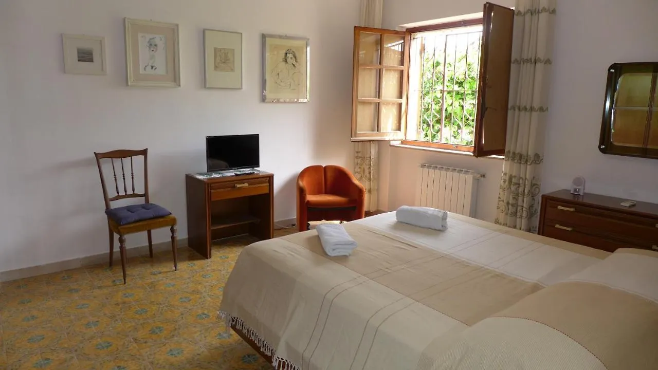 Bed & Breakfast B&B Villa Elisa Quartu SantʼElena