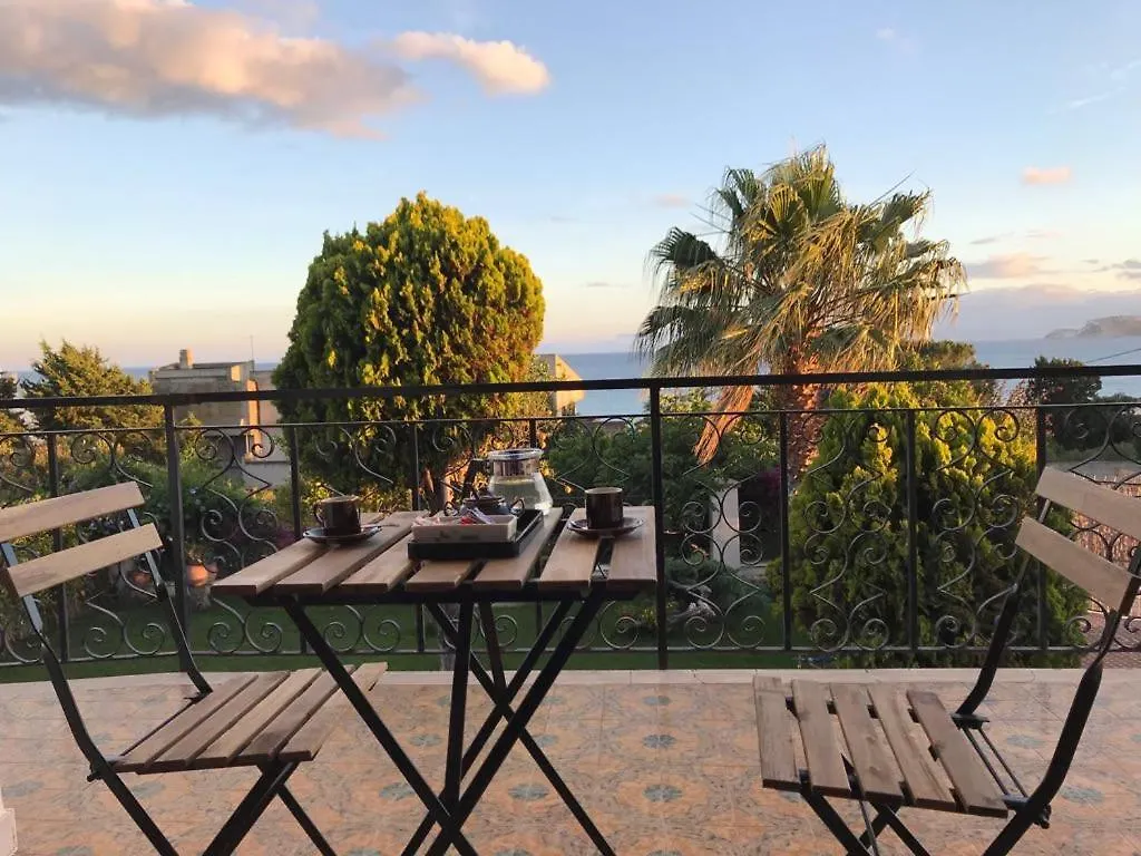 B&B Villa Elisa Quartu SantʼElena 0*,  Italia