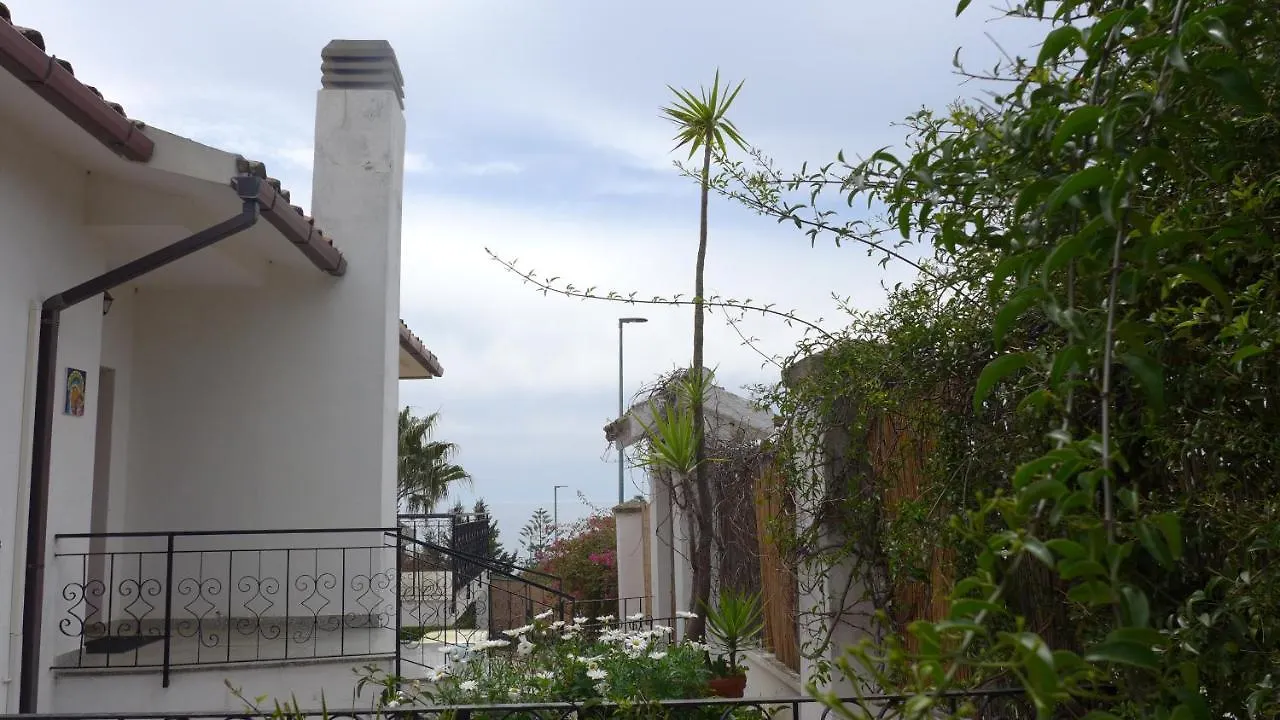 B&B Villa Elisa Quartu SantʼElena 0*,